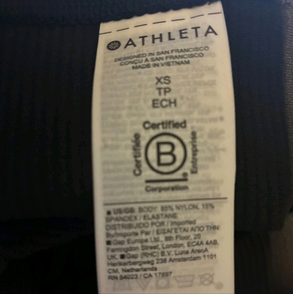 Athleta Salutation Stash Black Flared Yoga Pants Msrp 119$ Size Xs - Picture 7 of 8